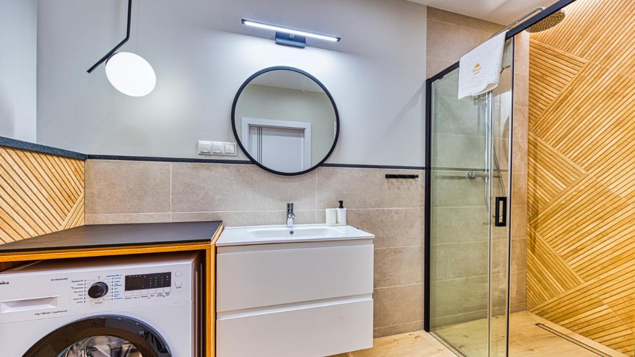 Apartamenty Vip Centrum - Wczasowa 17 By Royal Aparts Świeradów-Zdrój Exterior foto